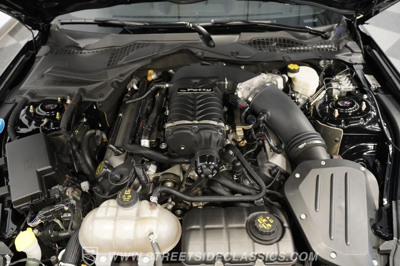 2016 Ford Mustang GT Petty King Premier Edition