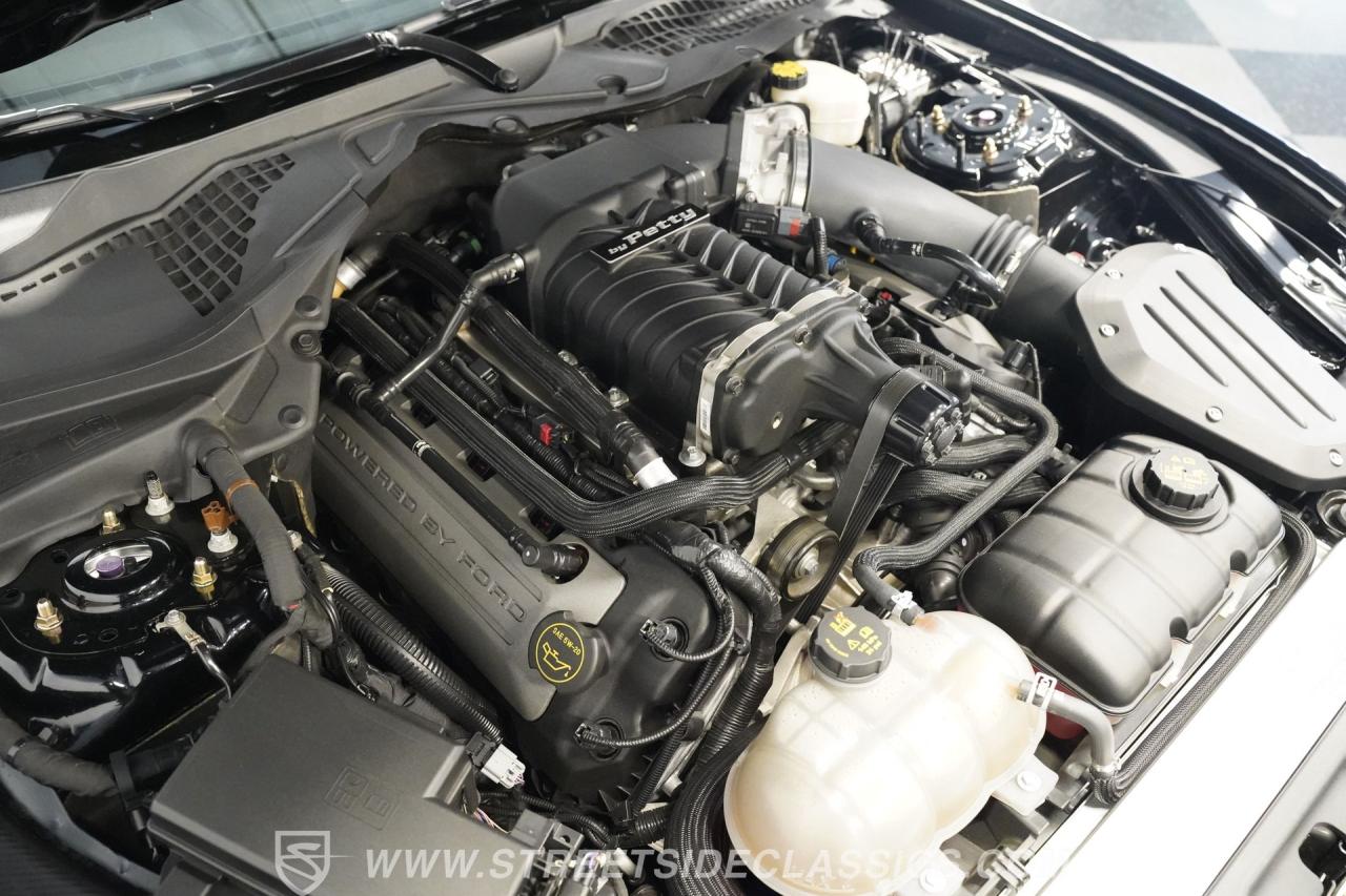 2016 Ford Mustang GT Petty King Premier Edition