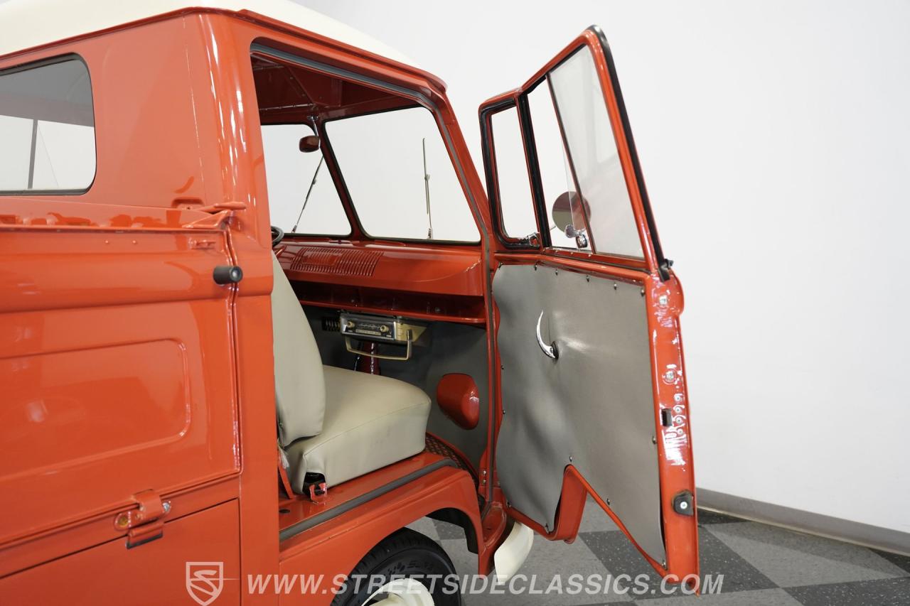1960 Volkswagen Transporter Pickup