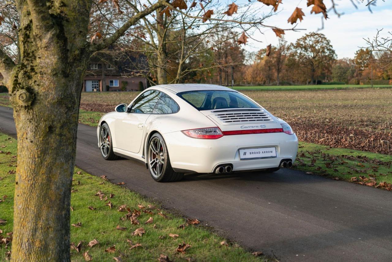 2012 Porsche 911 Carrera 4S Coupe