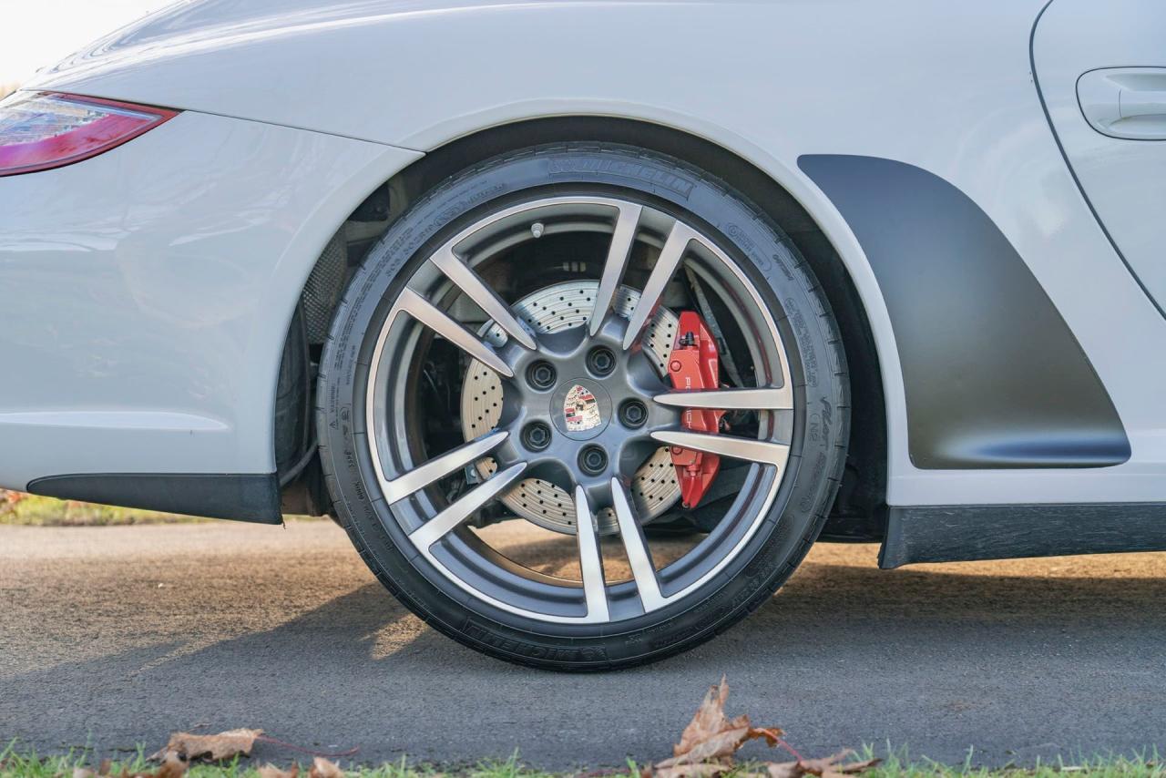 2012 Porsche 911 Carrera 4S Coupe