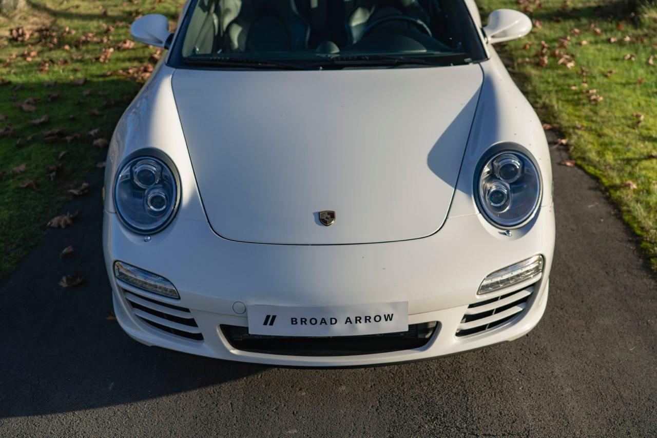 2012 Porsche 911 Carrera 4S Coupe