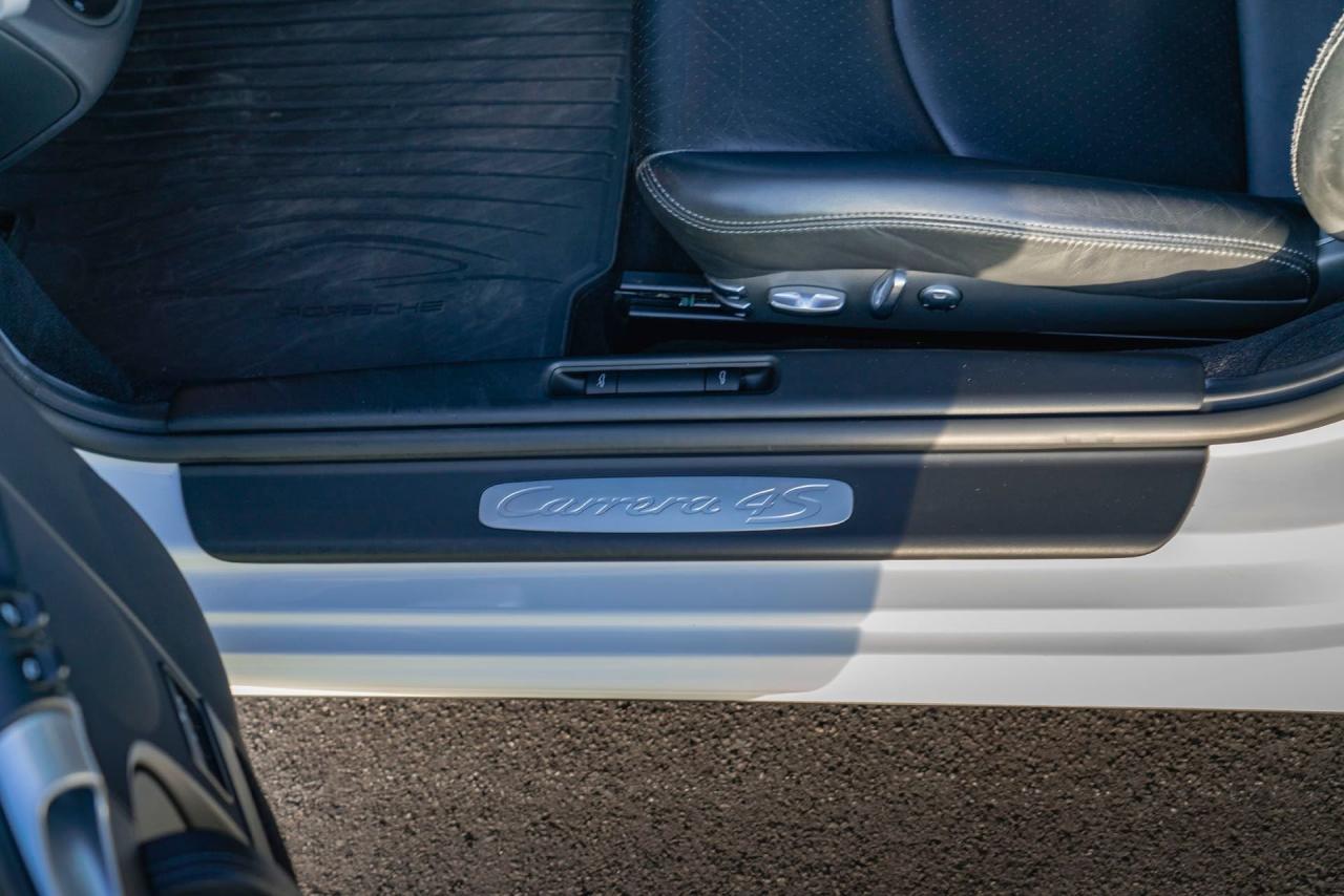 2012 Porsche 911 Carrera 4S Coupe