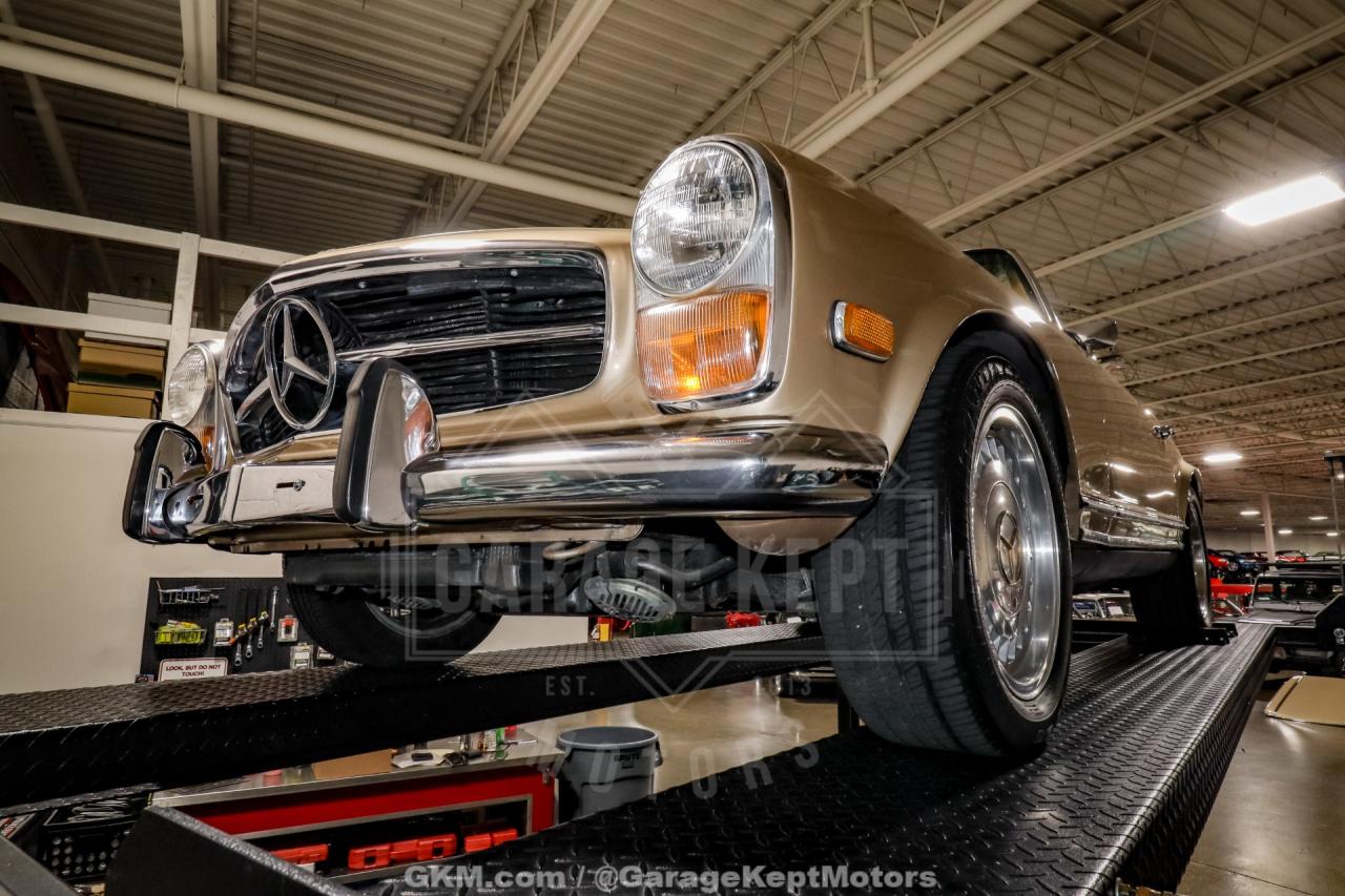 1970 Mercedes - Benz 280SL