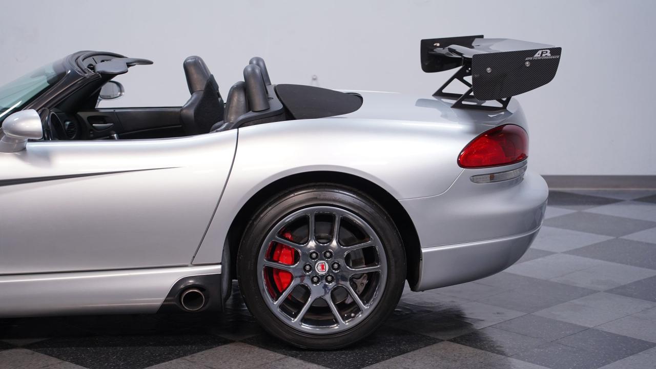 2005 Dodge Viper SRT-10 ROADSTER