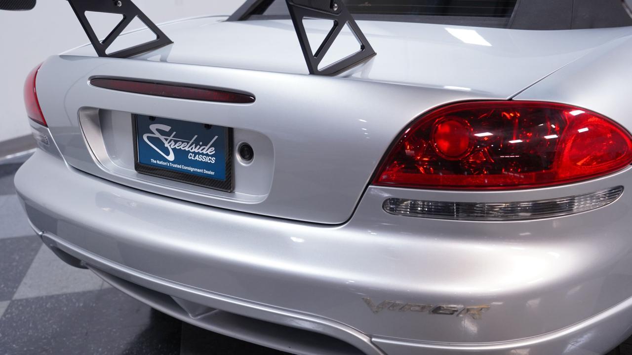 2005 Dodge Viper SRT-10 ROADSTER