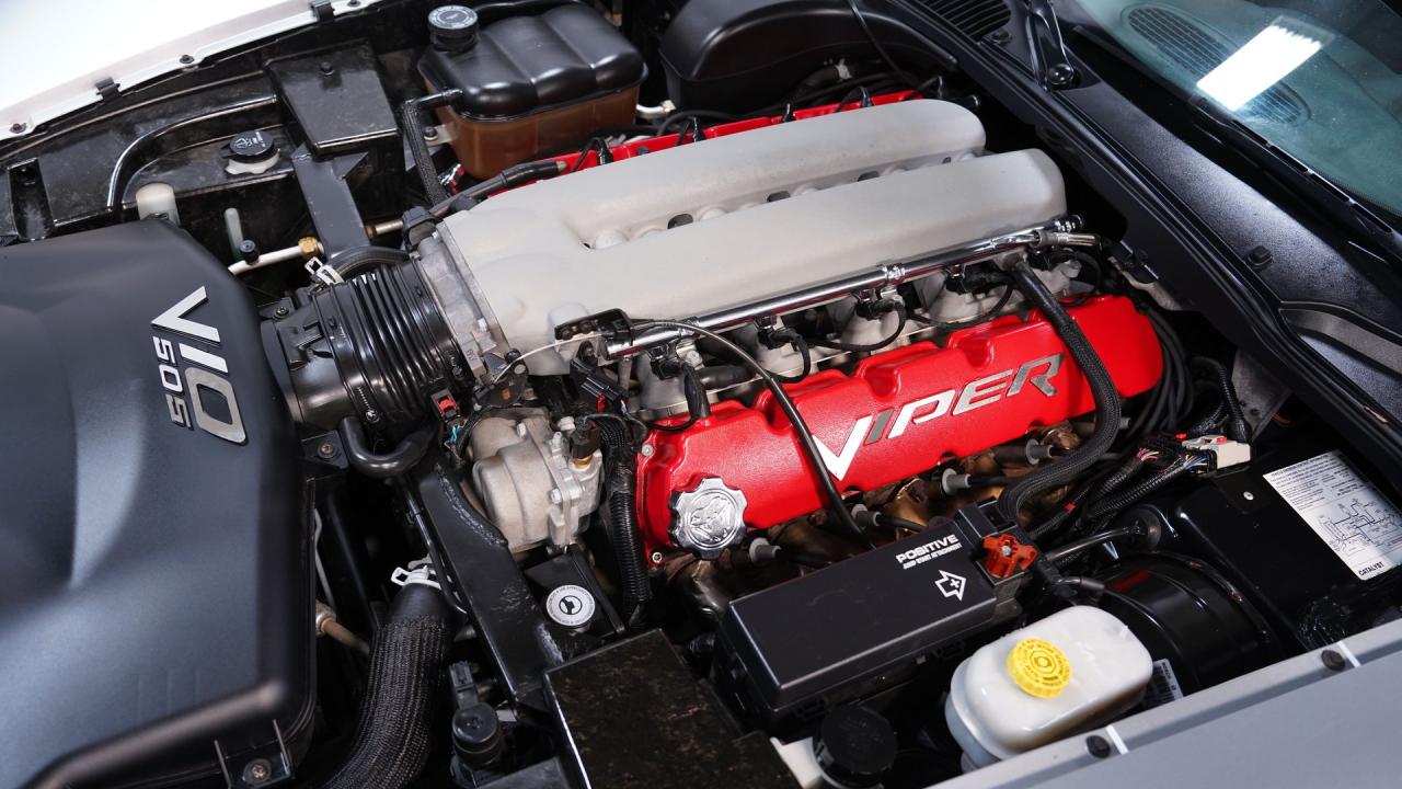 2005 Dodge Viper SRT-10 ROADSTER