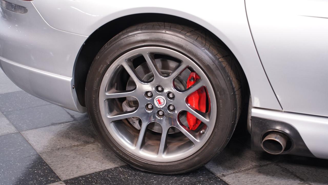 2005 Dodge Viper SRT-10 ROADSTER