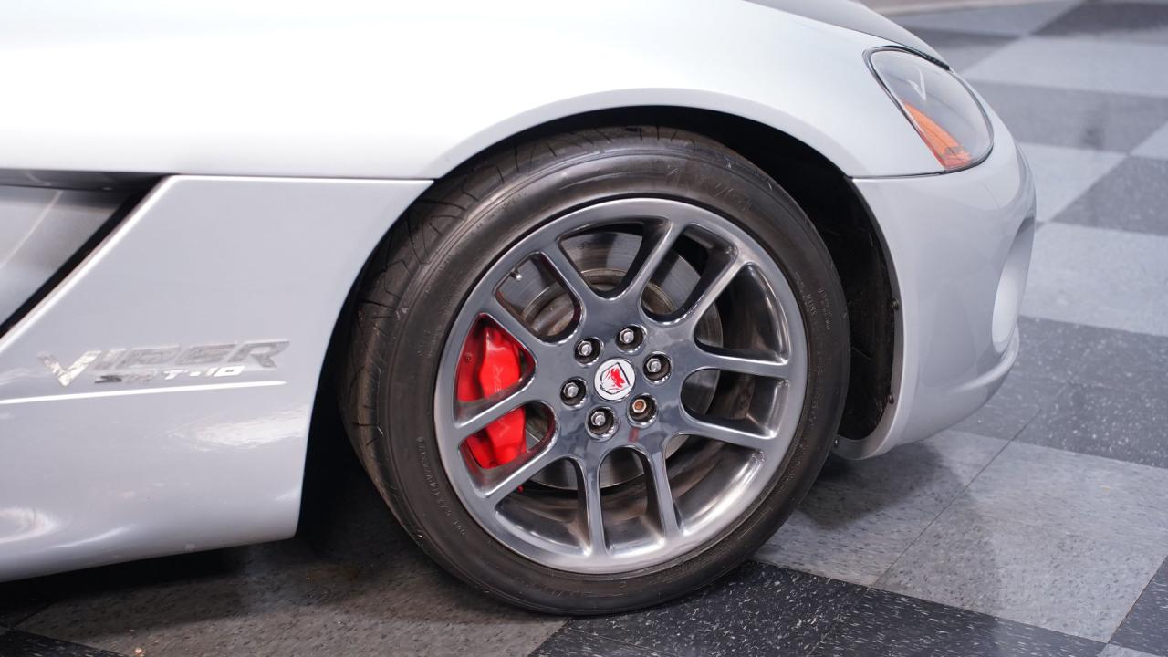2005 Dodge Viper SRT-10 ROADSTER