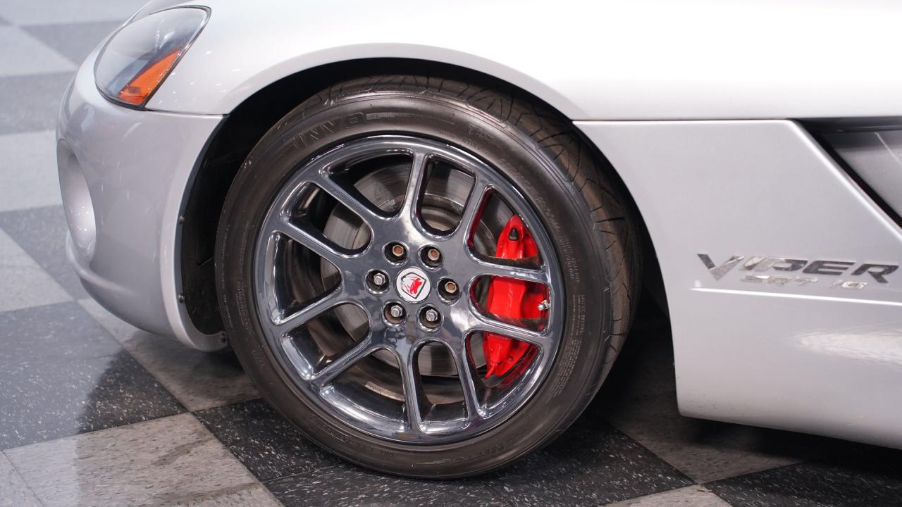2005 Dodge Viper SRT-10 ROADSTER