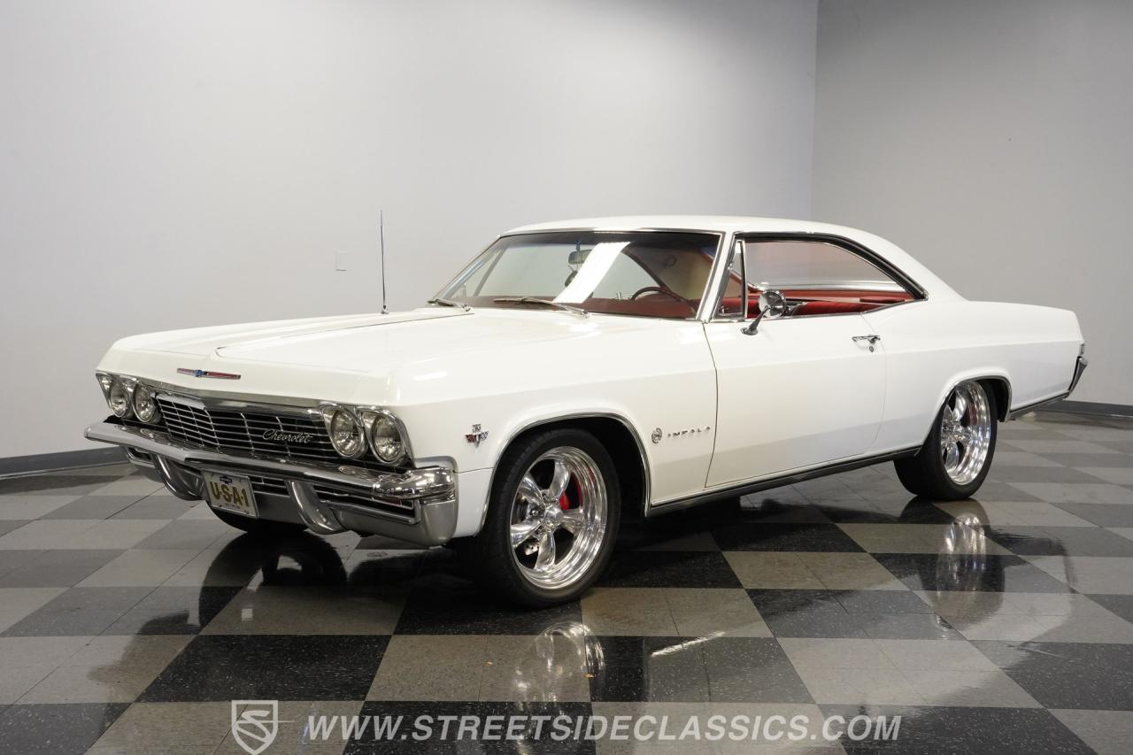 1965 Chevrolet Impala Restomod