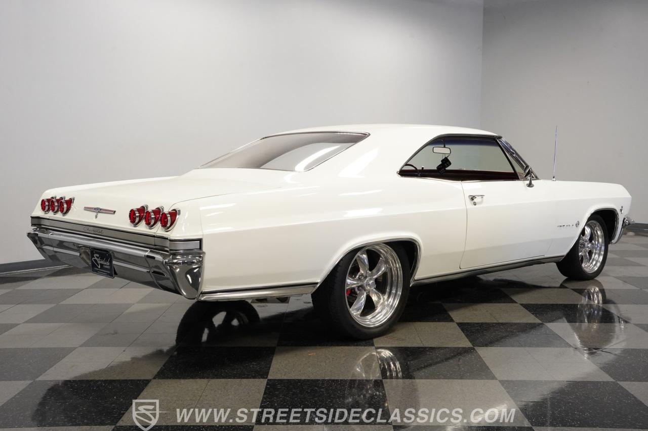 1965 Chevrolet Impala Restomod