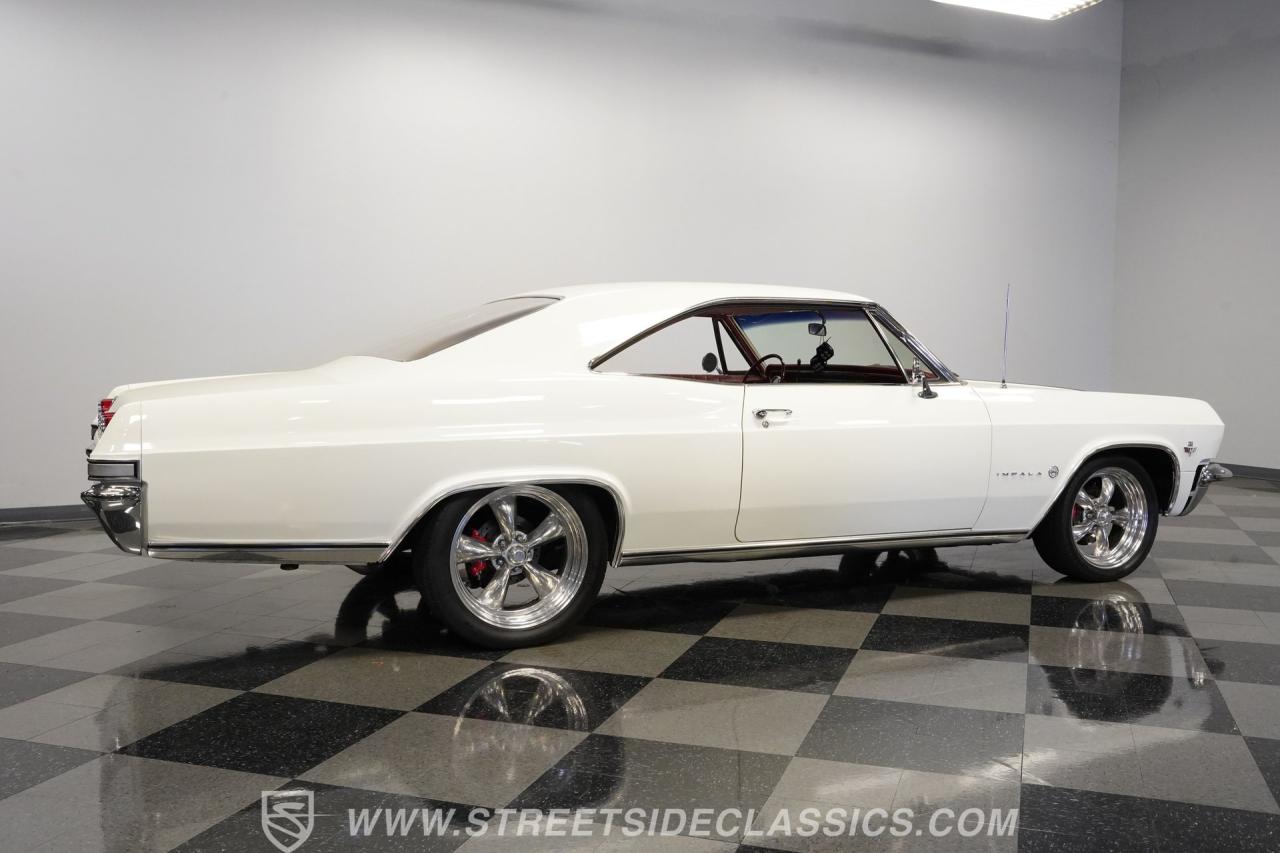 1965 Chevrolet Impala Restomod