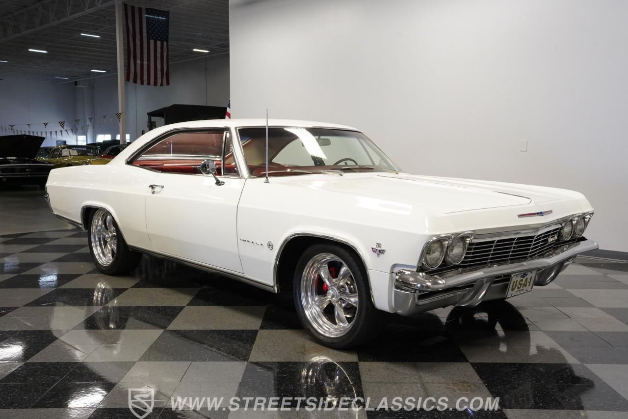 1965 Chevrolet Impala Restomod