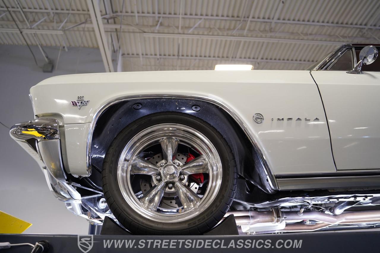 1965 Chevrolet Impala Restomod