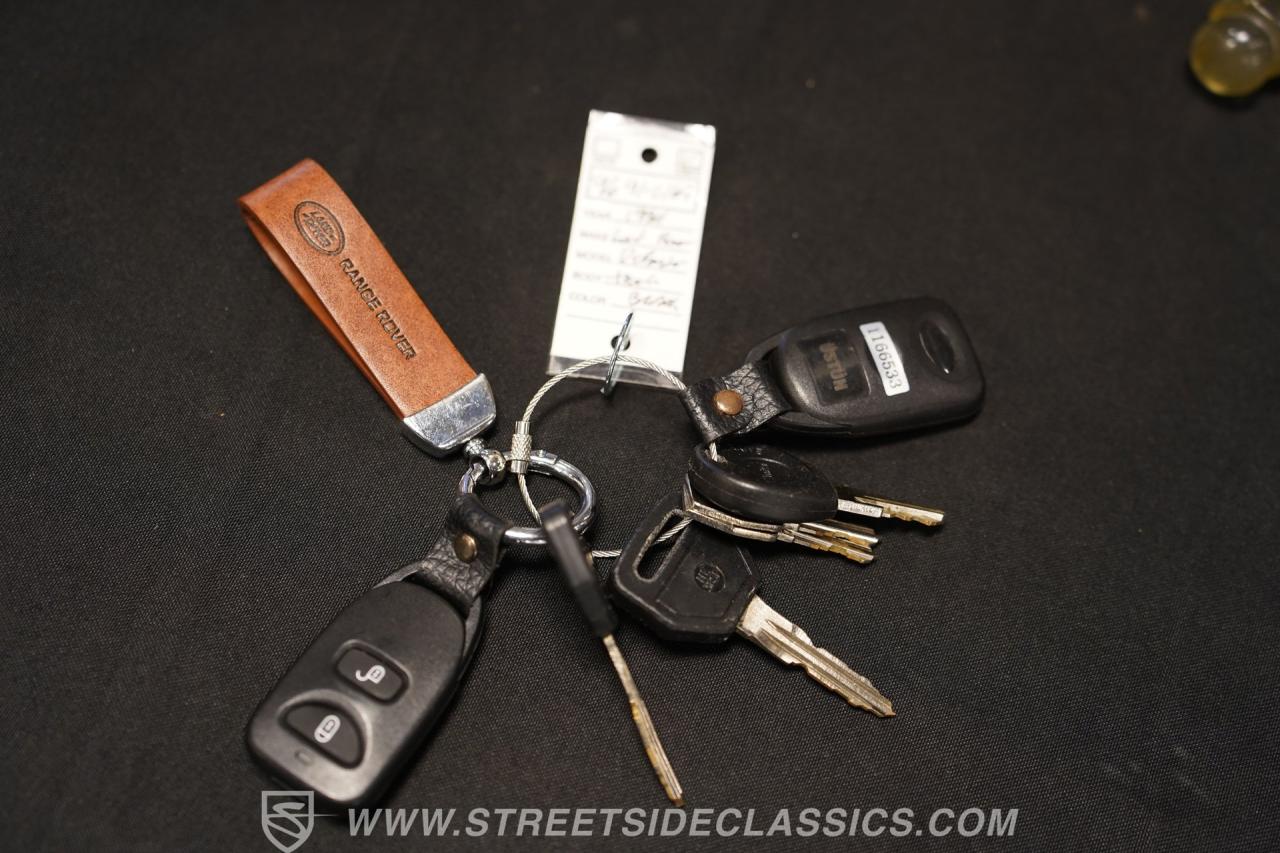 1984 Land Rover Defender 110 Crew Cab Pickup