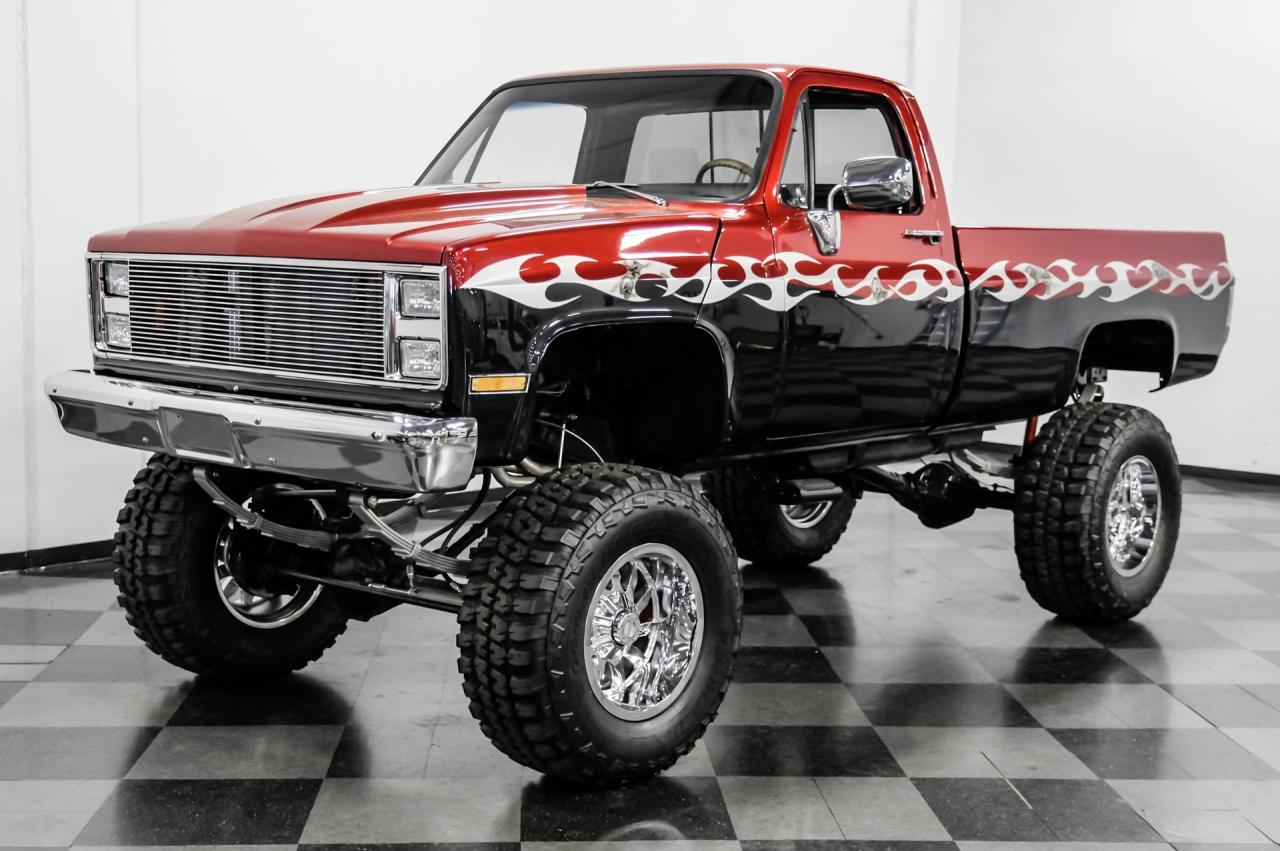 1986 Chevrolet K10 4x4 Tribute Show Truck