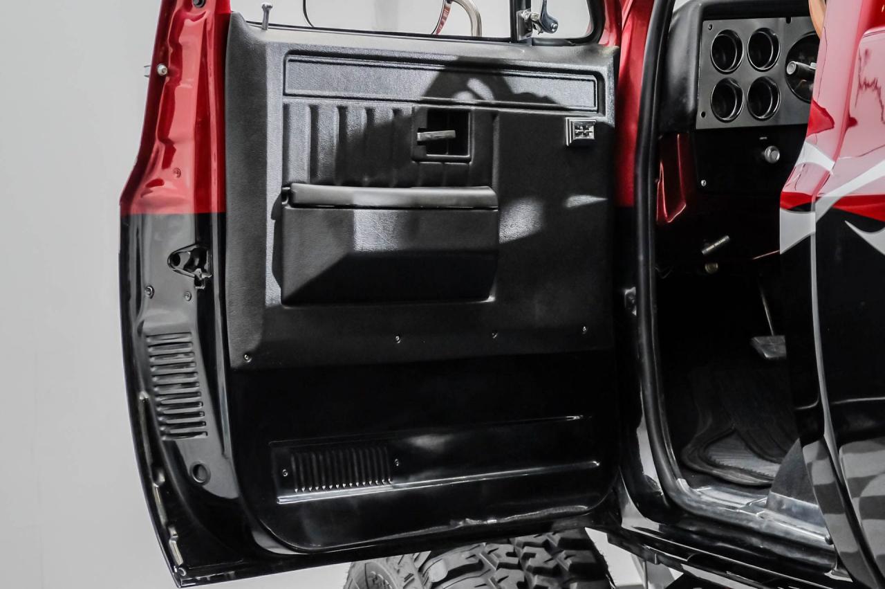 1986 Chevrolet K10 4x4 Tribute Show Truck