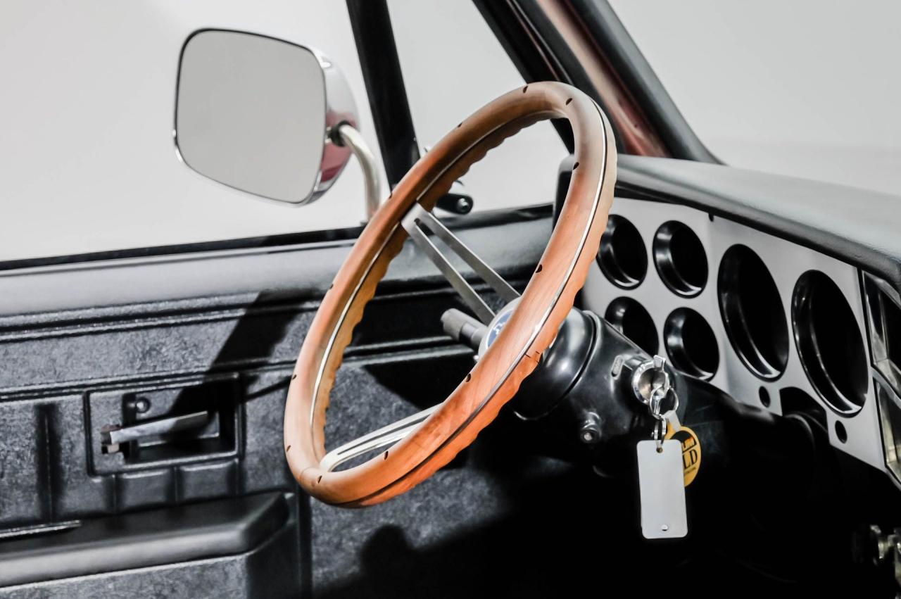 1986 Chevrolet K10 4x4 Tribute Show Truck