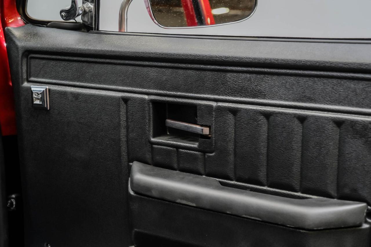 1986 Chevrolet K10 4x4 Tribute Show Truck