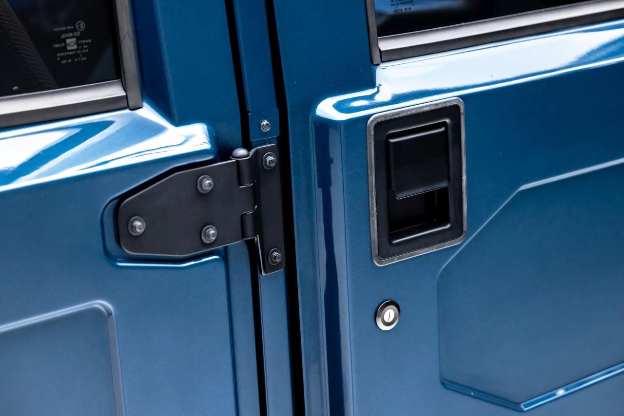 1995 Am General Hummer H1 Four-Door Soft-Top Pickup (HMCO)