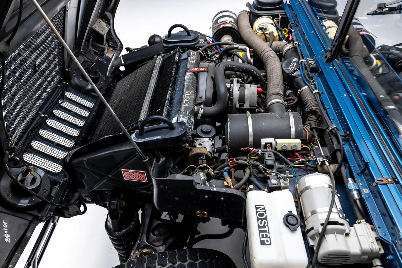 1995 Am General Hummer H1 Four-Door Soft-Top Pickup (HMCO)