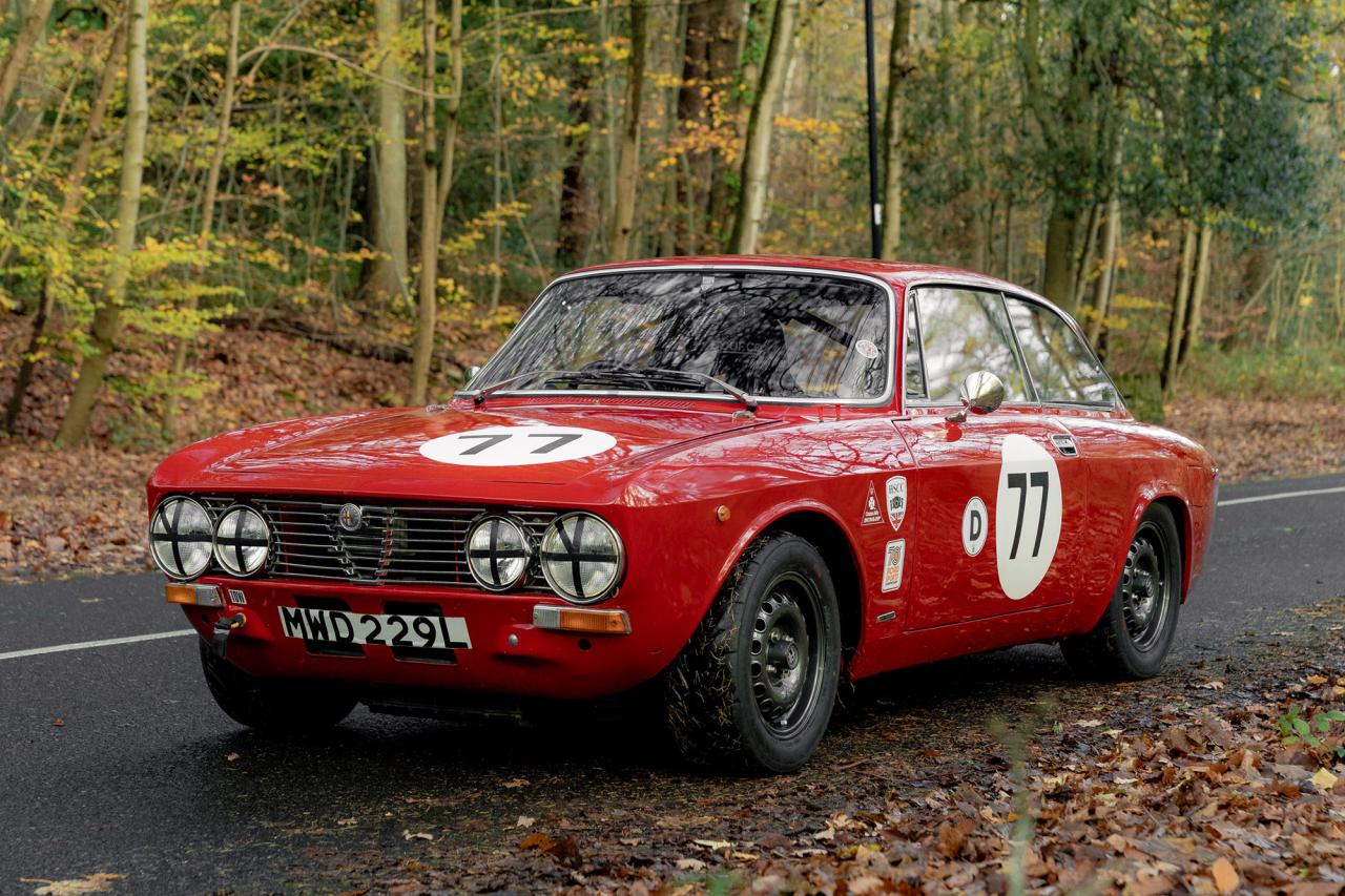 1973 Alfa Romeo 2000 GTV - Race Prepared