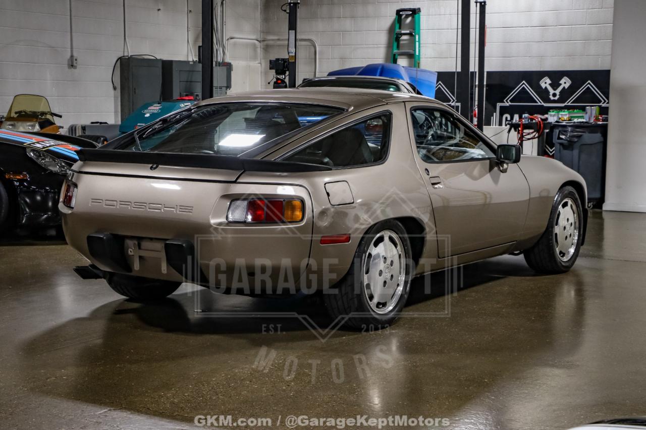 1983 Porsche 928