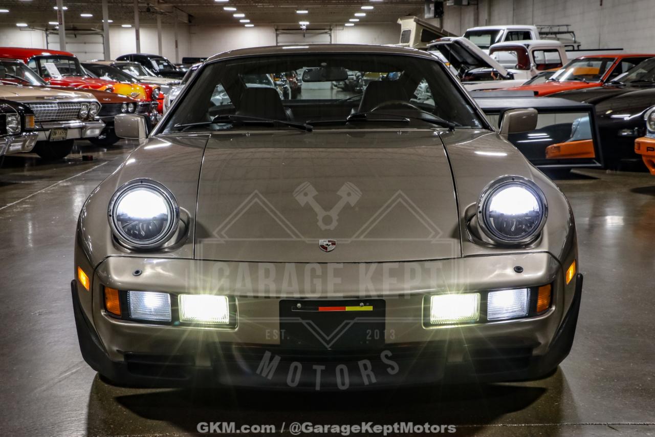 1983 Porsche 928