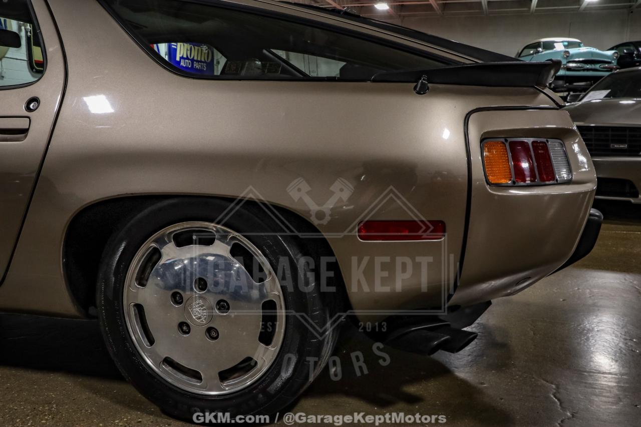 1983 Porsche 928