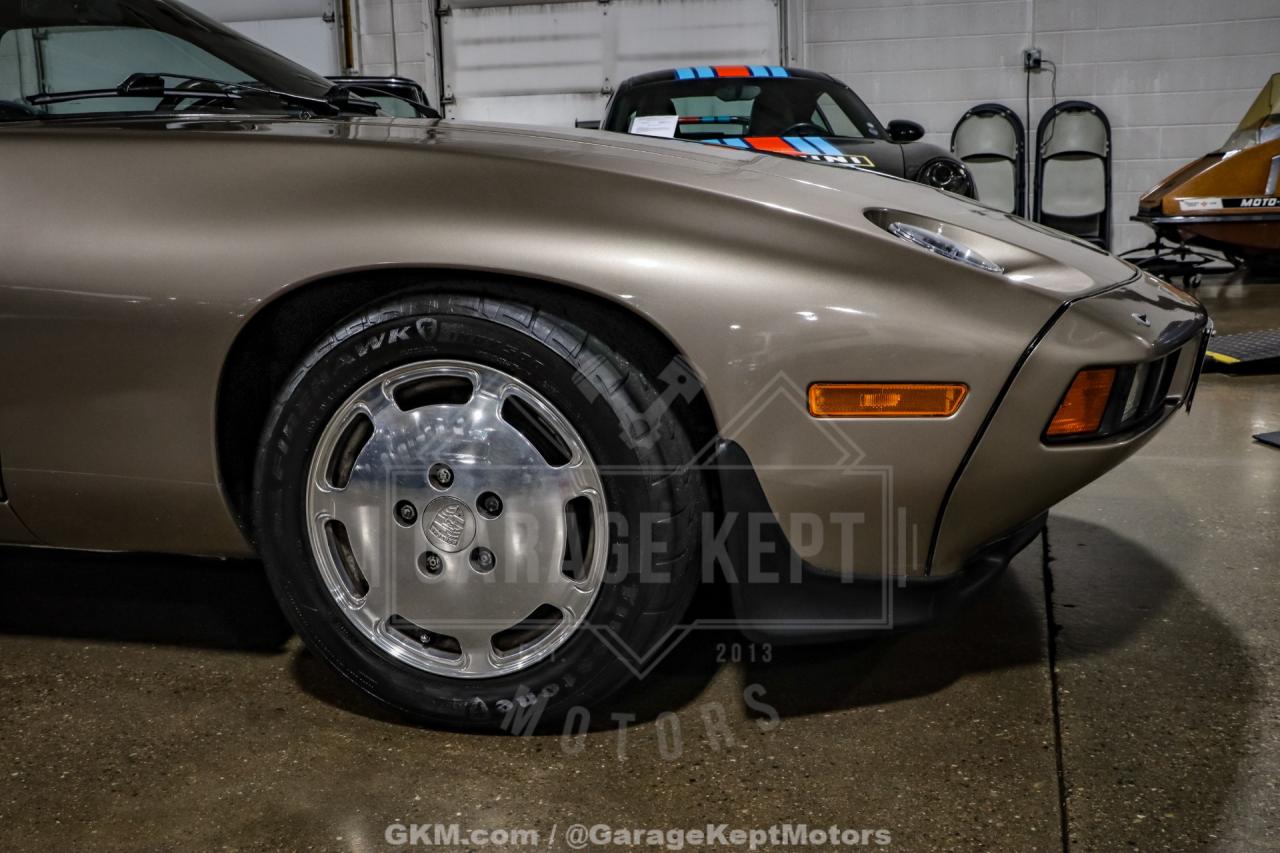 1983 Porsche 928