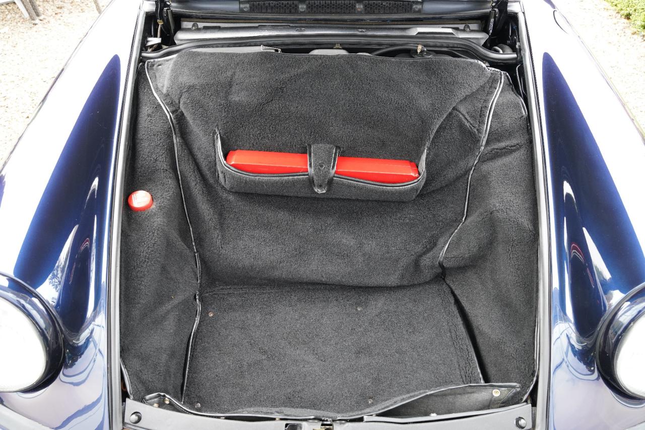 1991 Porsche 964 Carrera 2 Cabriolet ! &ldquo;Manual geared and rear-wheel drive only&rdquo;