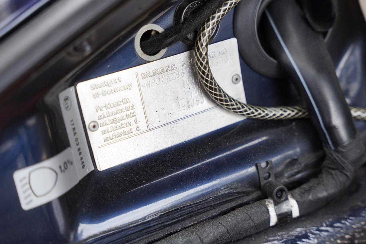 1991 Porsche 964 Carrera 2 Cabriolet ! &ldquo;Manual geared and rear-wheel drive only&rdquo;