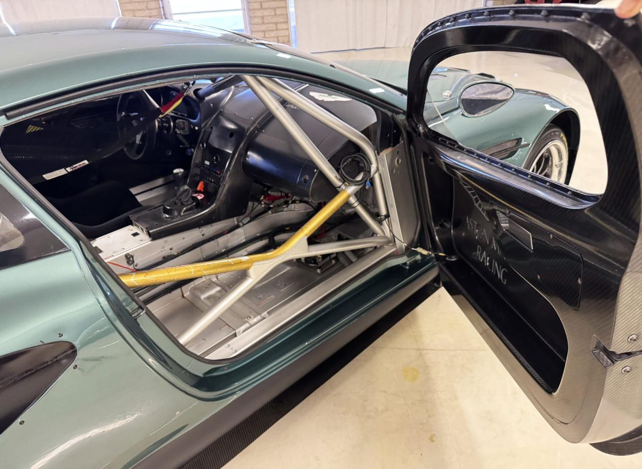 2006 Aston Martin DBRS9