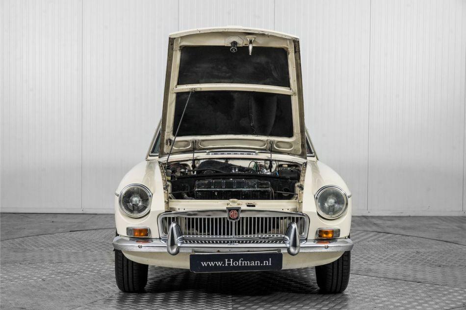 1966 MG BGT