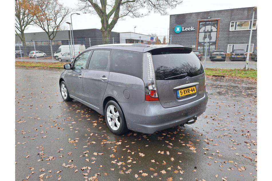 2010 Mitsubishi Grandis