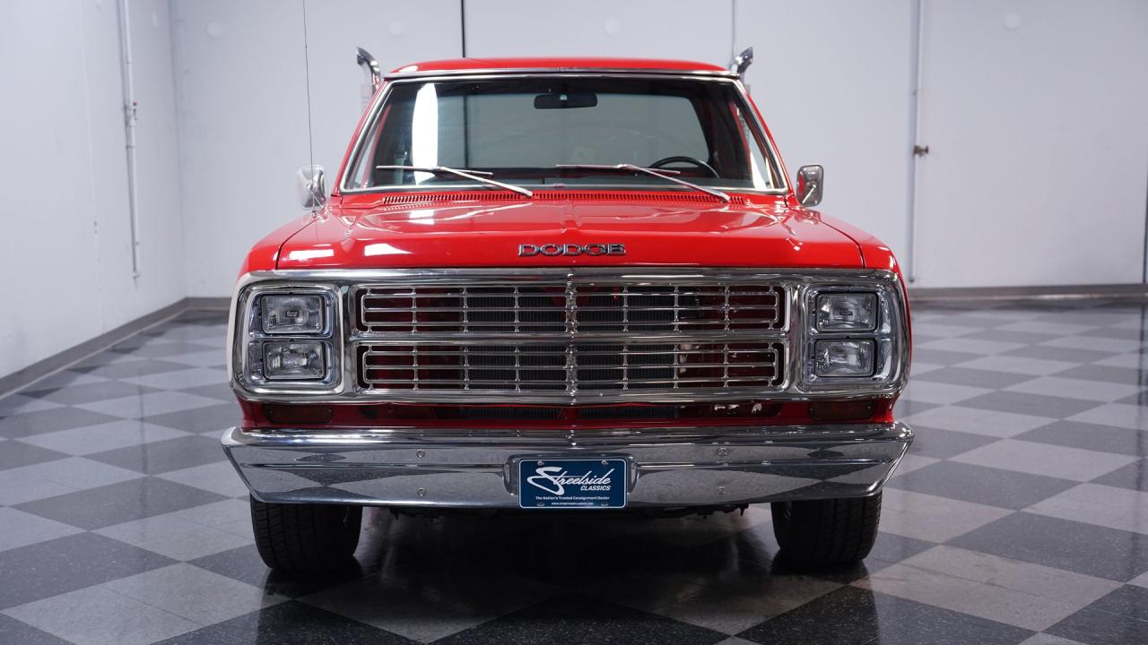 1979 Dodge Lil Red Express Adventurer D150