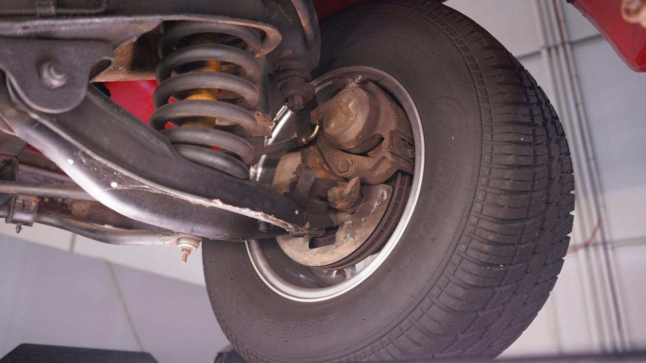 1979 Dodge Lil Red Express Adventurer D150