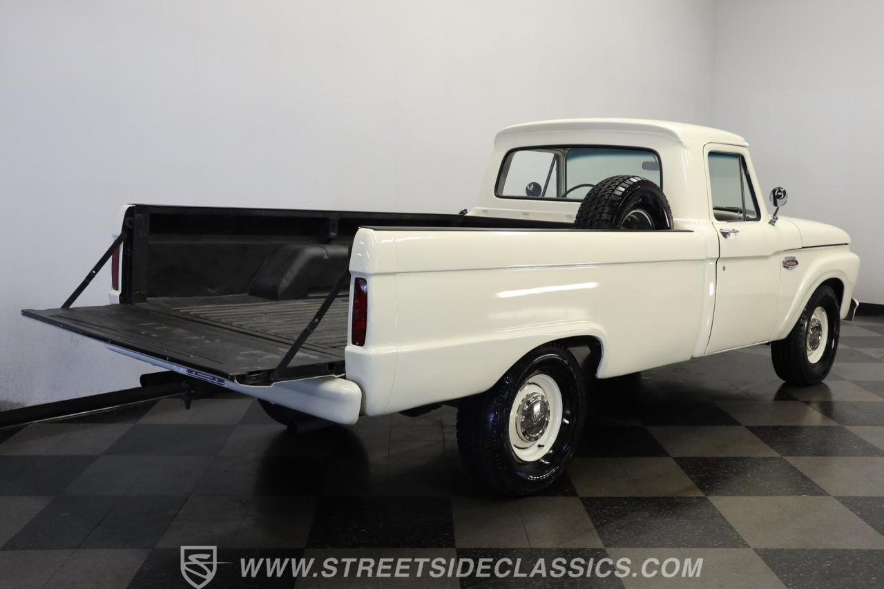 1965 Ford F-100