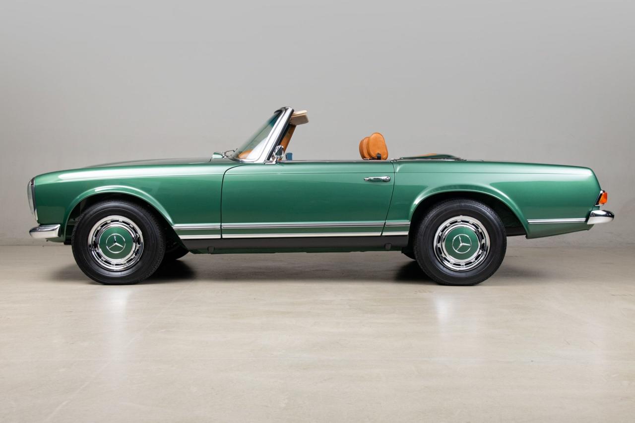 1970 Mercedes - Benz 280SL