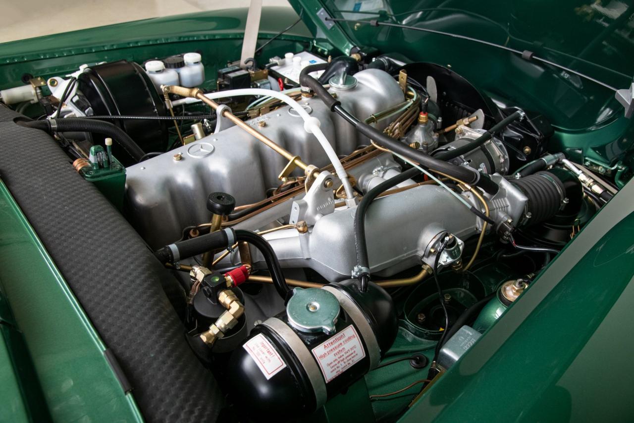 1970 Mercedes - Benz 280SL