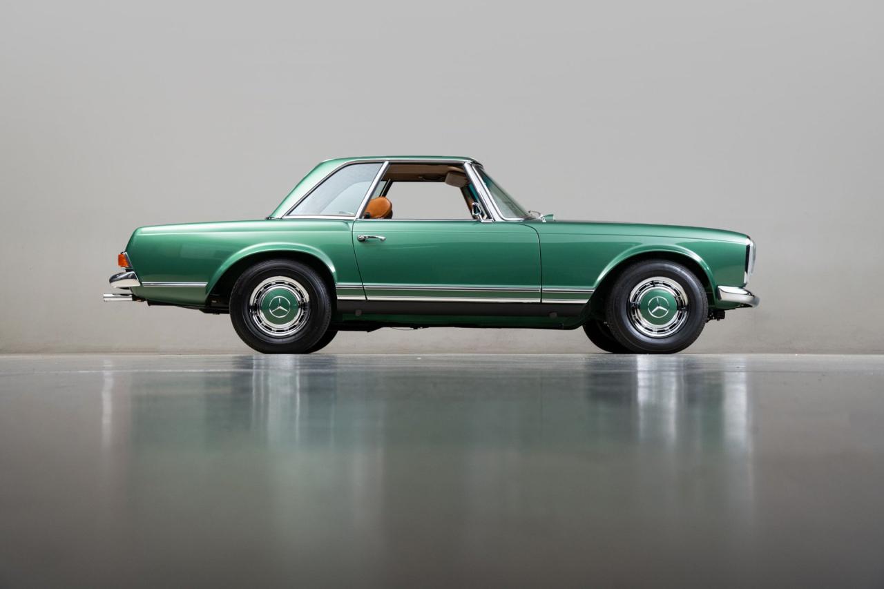 1970 Mercedes - Benz 280SL