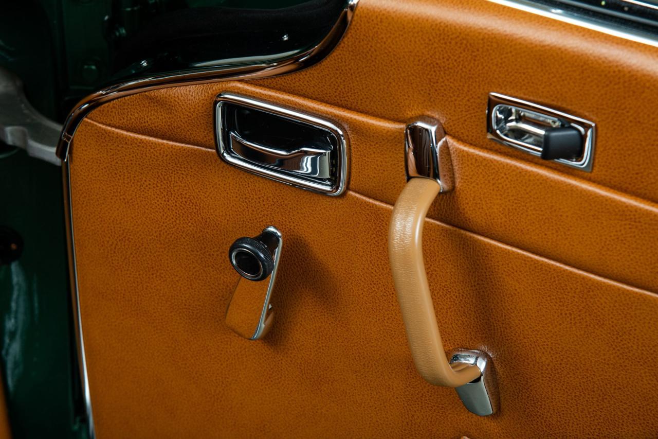 1970 Mercedes - Benz 280SL