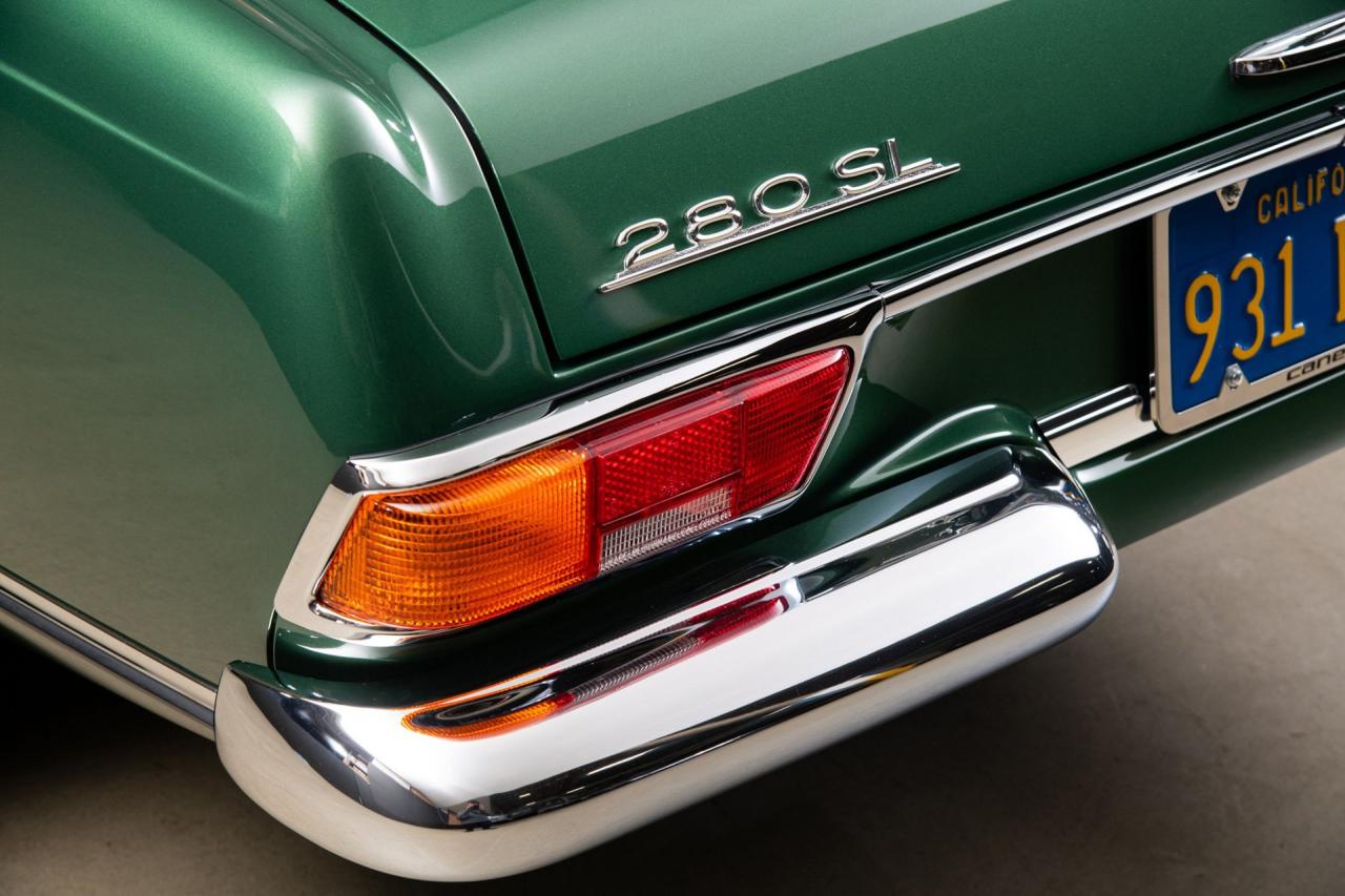 1970 Mercedes - Benz 280SL