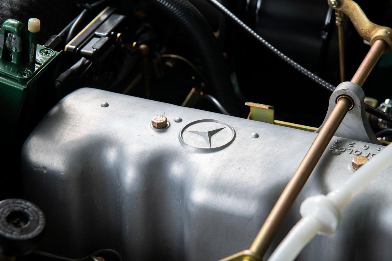 1970 Mercedes - Benz 280SL