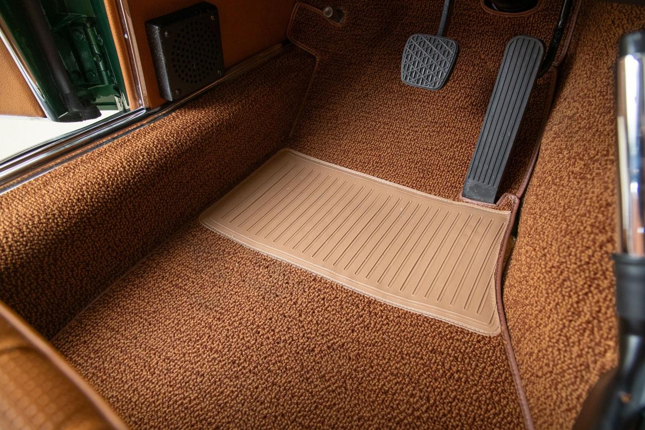 1970 Mercedes - Benz 280SL