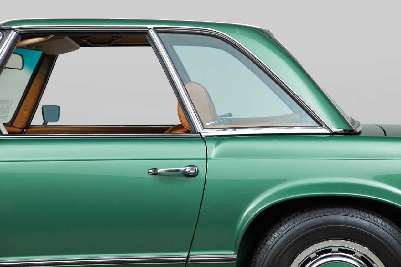 1970 Mercedes - Benz 280SL