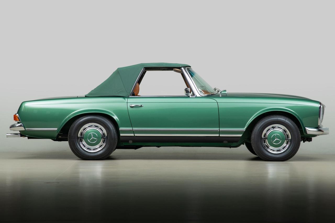 1970 Mercedes - Benz 280SL