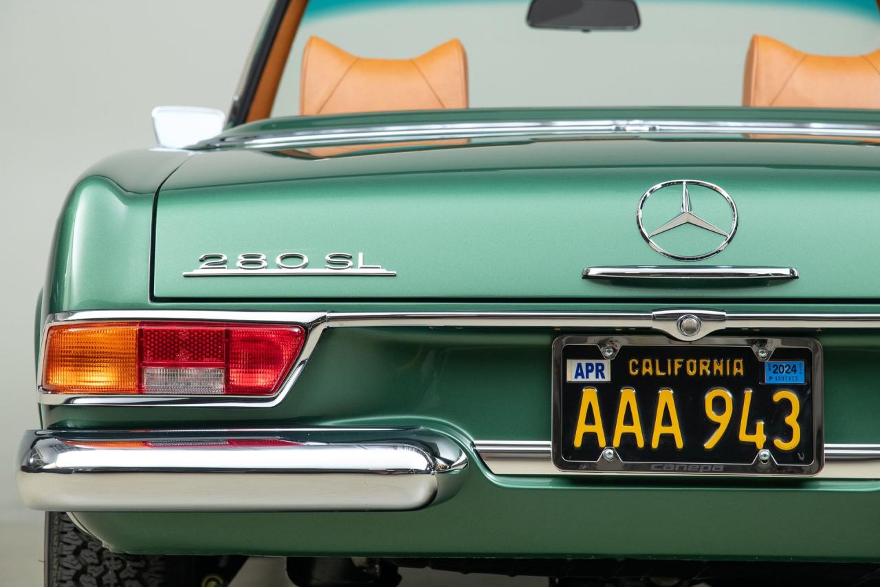 1970 Mercedes - Benz 280SL