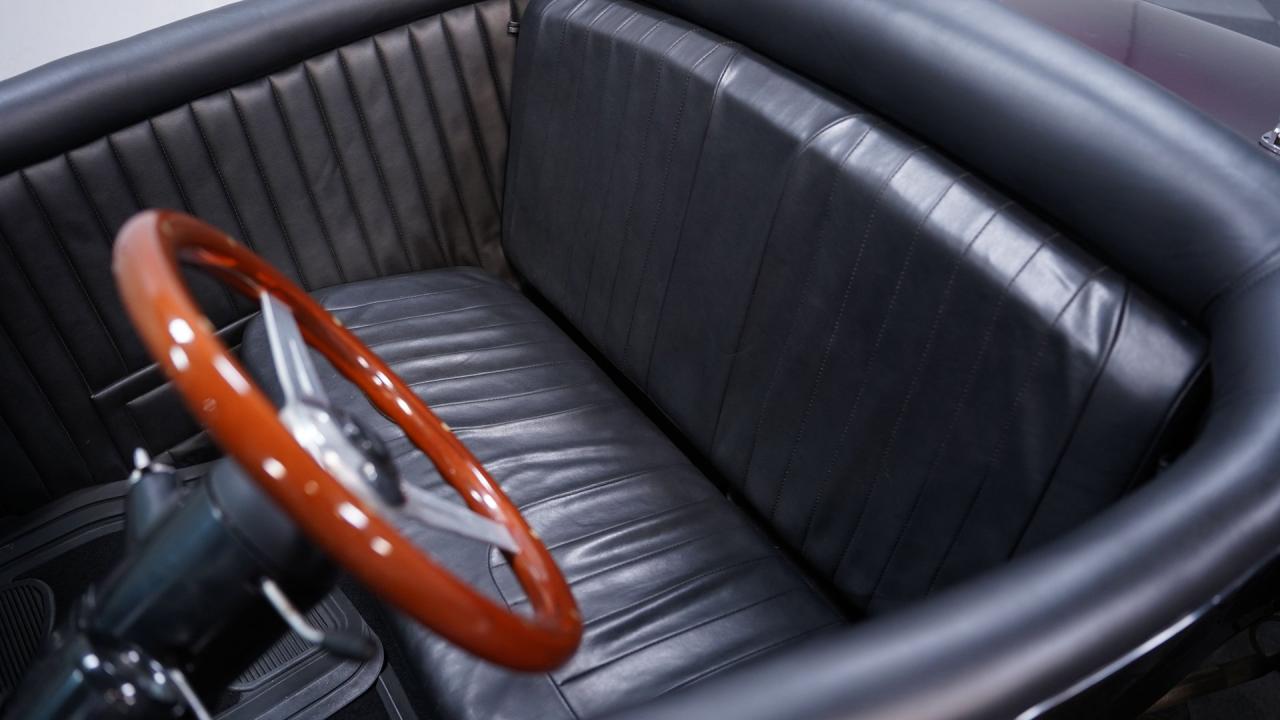 1927 Ford Model T Dove Tail Roadster